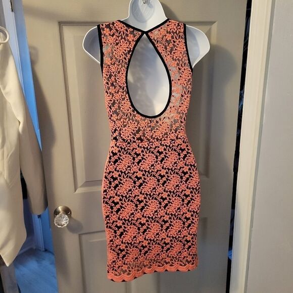 Coral Double Layer Eyelet Dress - Picture 7 of 8